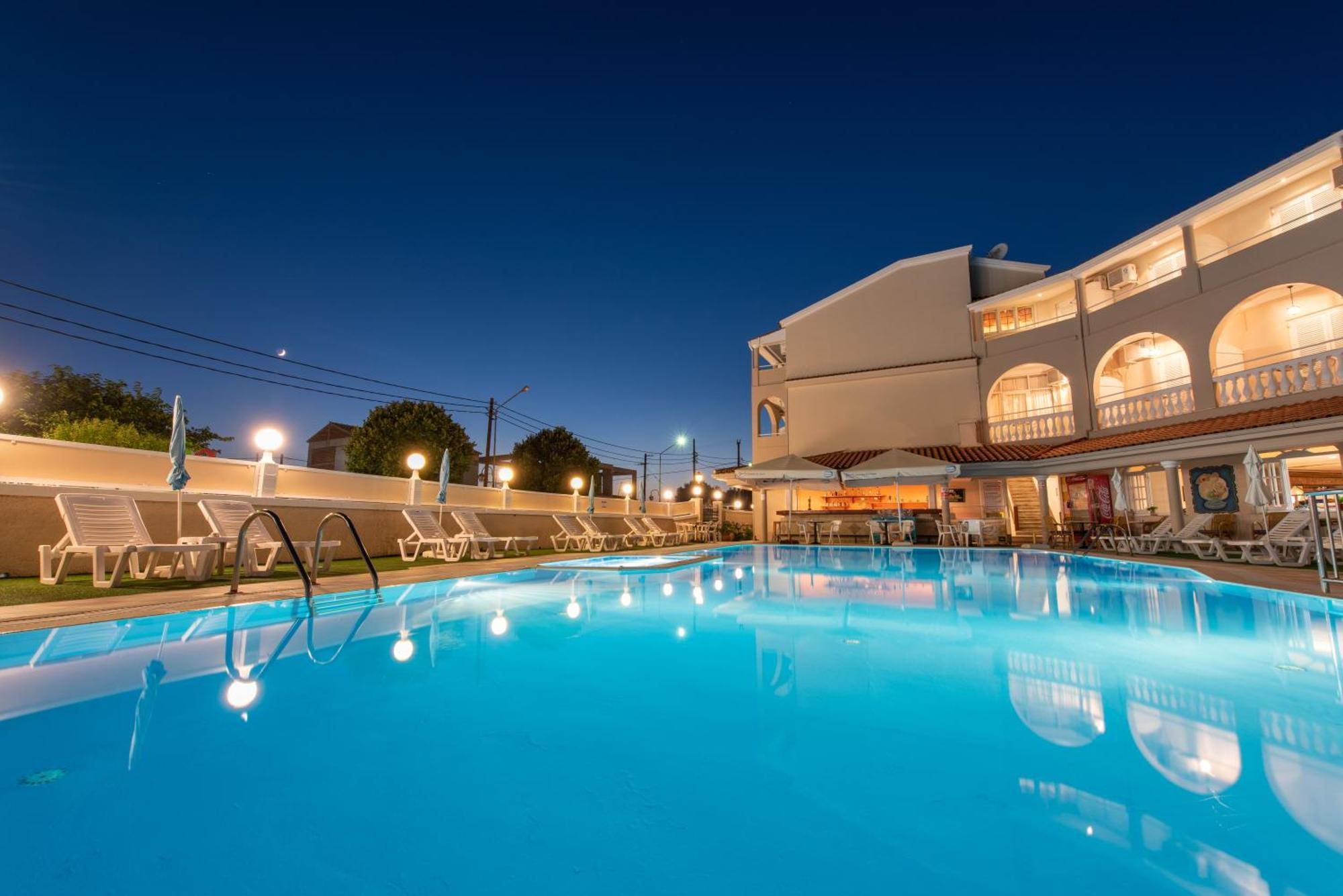 Aphrodite Beach Hotel Corfu Roda  Buitenkant foto