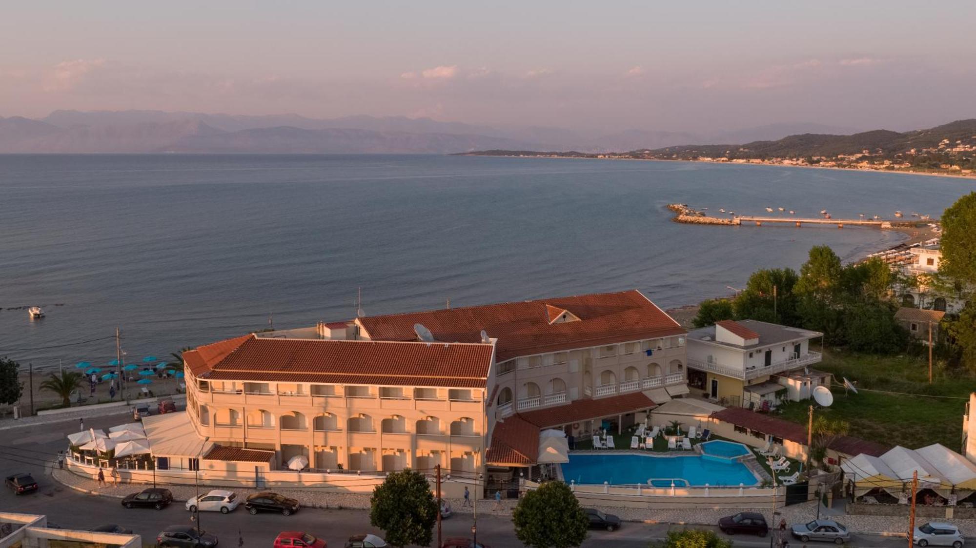 Aphrodite Beach Hotel Corfu Roda  Buitenkant foto