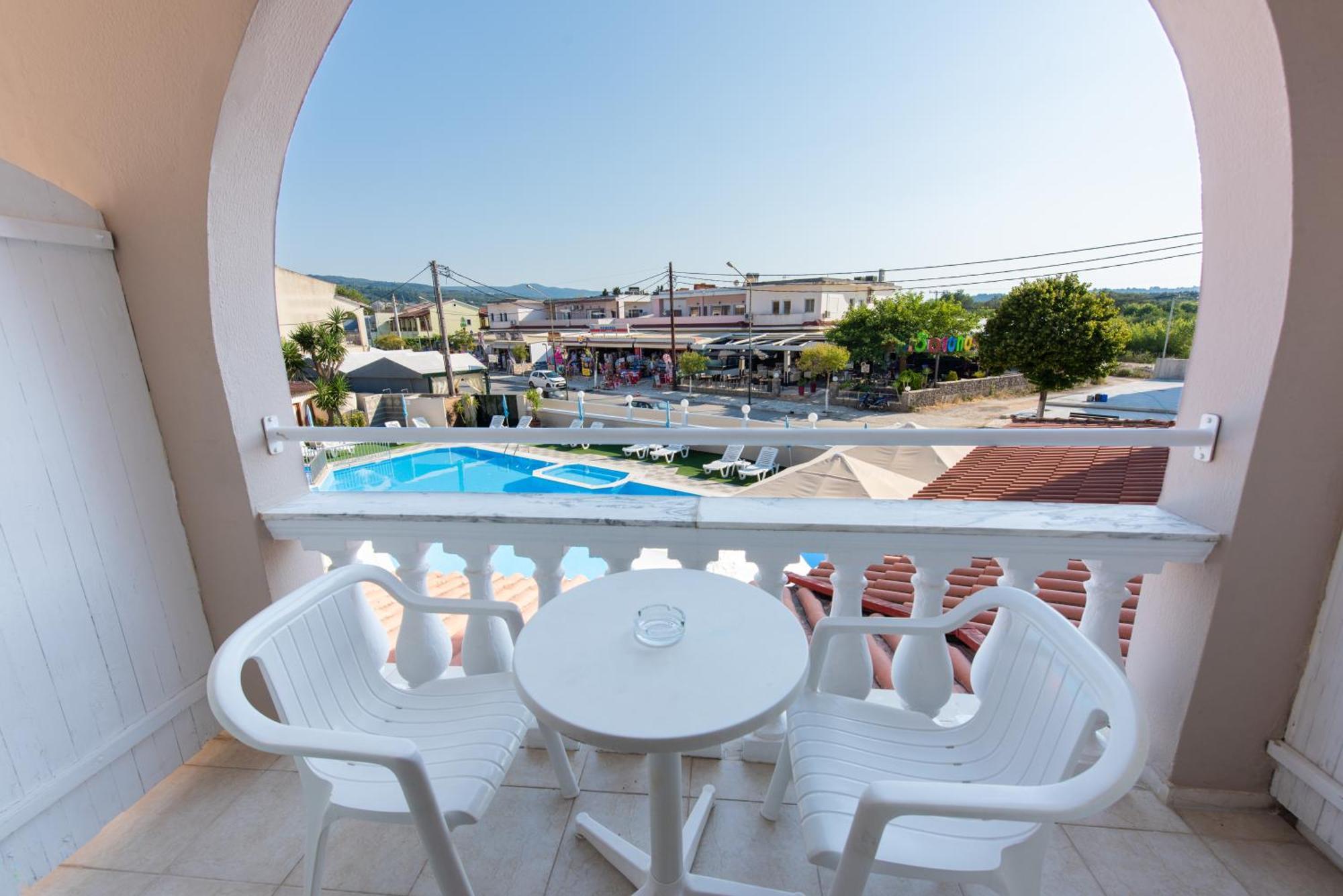 Aphrodite Beach Hotel Corfu Roda  Buitenkant foto