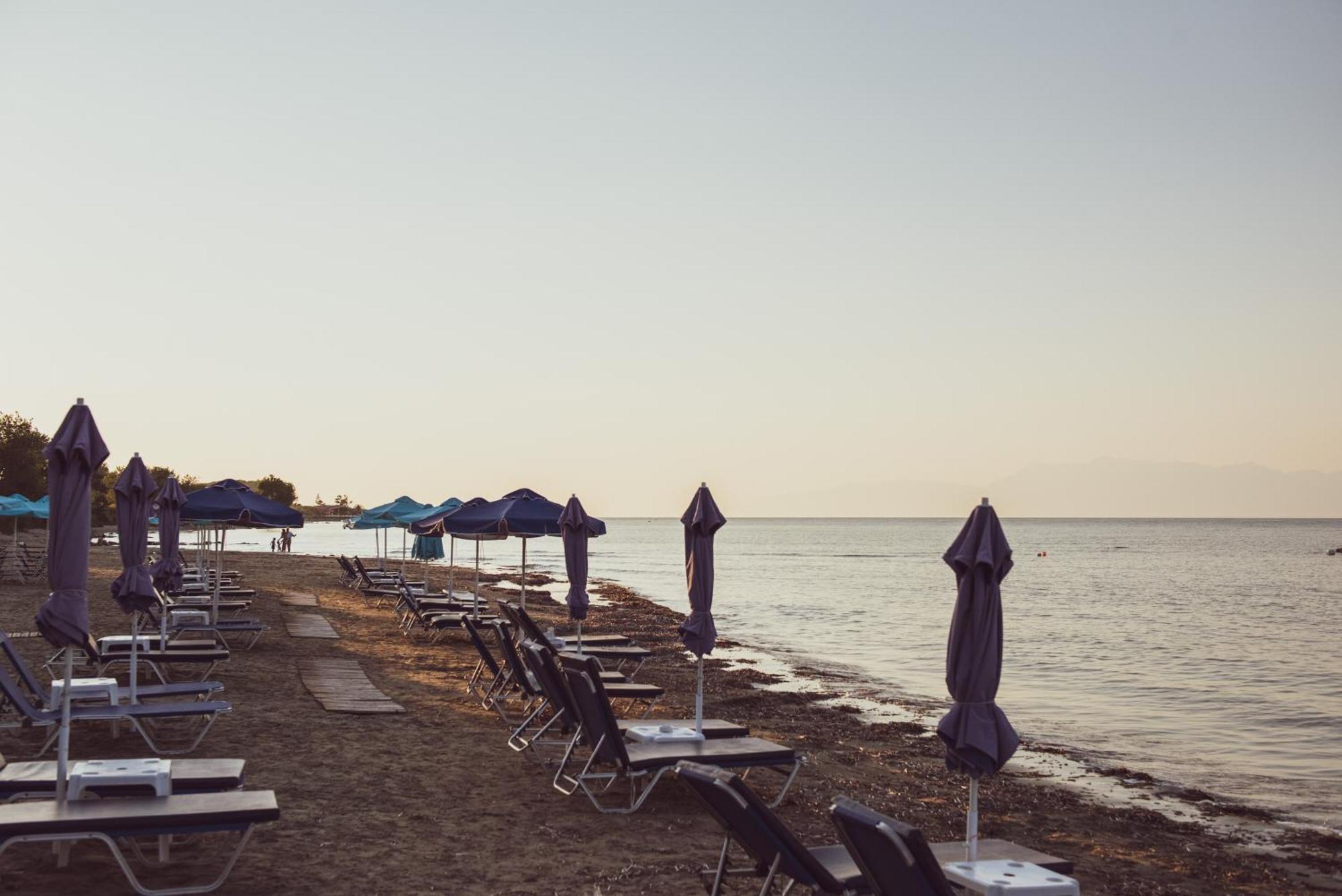 Aphrodite Beach Hotel Corfu Roda  Buitenkant foto